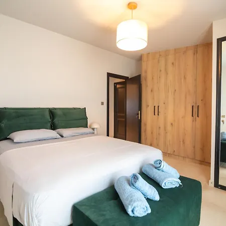 Zaf Apartment